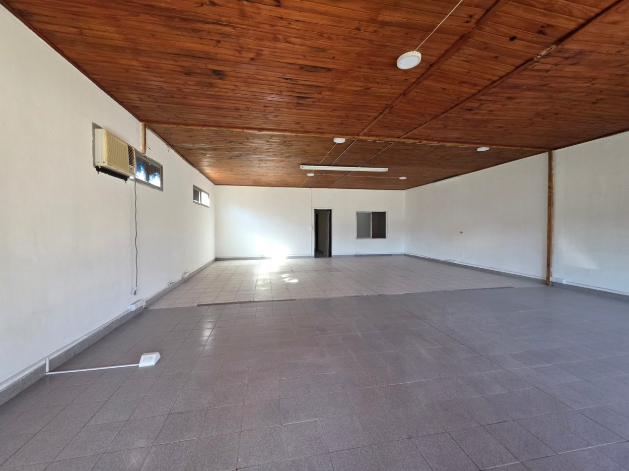 Venta local en Pedro Luro 