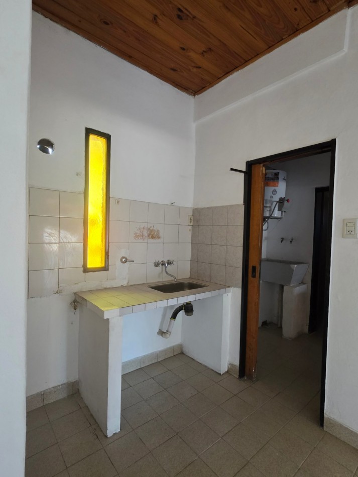 Venta local en Pedro Luro 